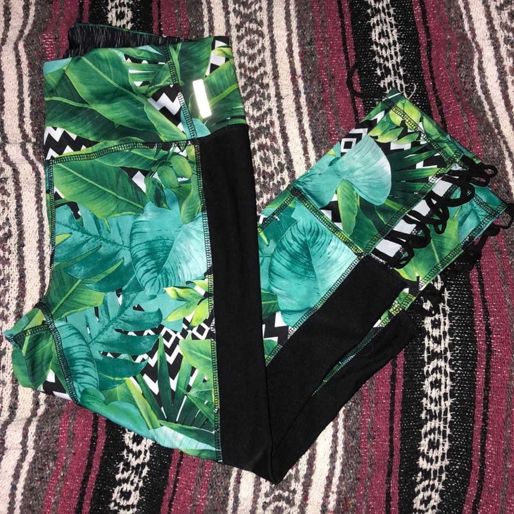 Capri Workout Leggings